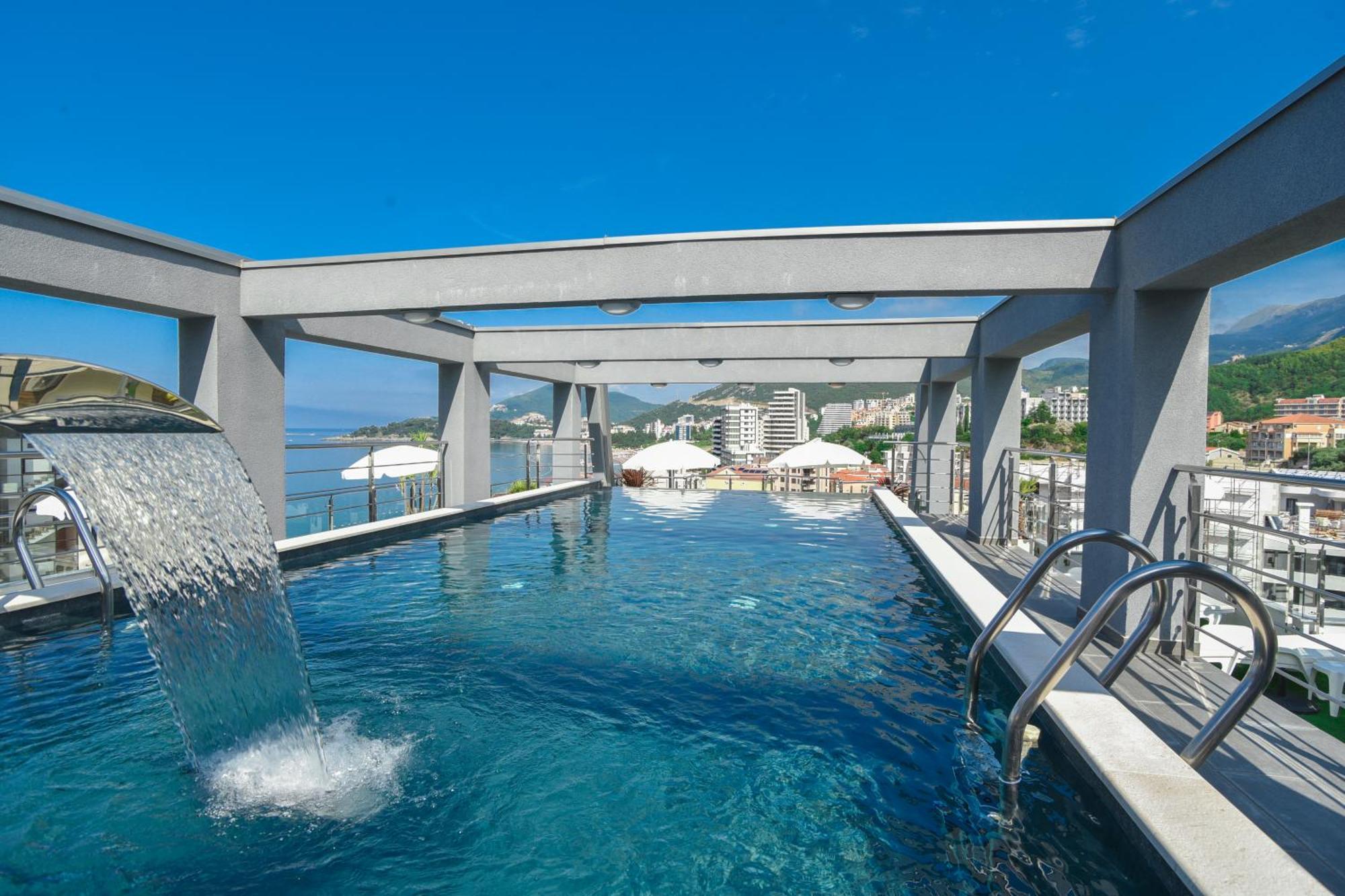 Hotel La Mer Budva Exterior photo